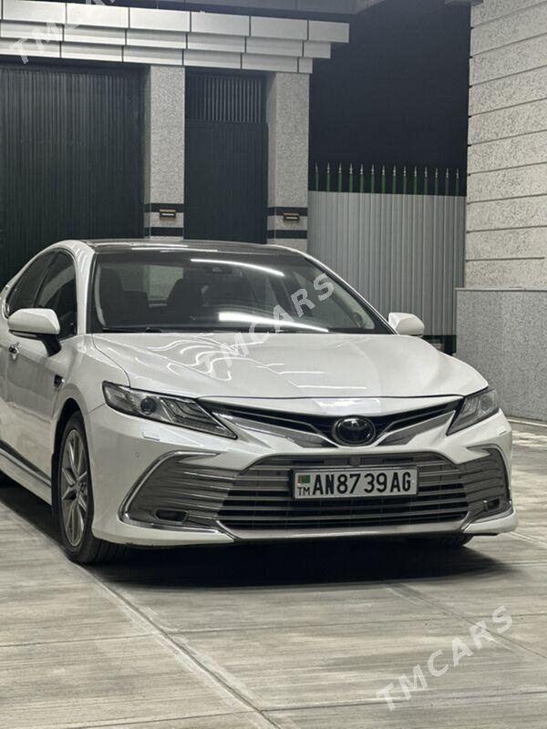 Toyota Camry 2023 - 570 000 TMT - Aşgabat - img 2