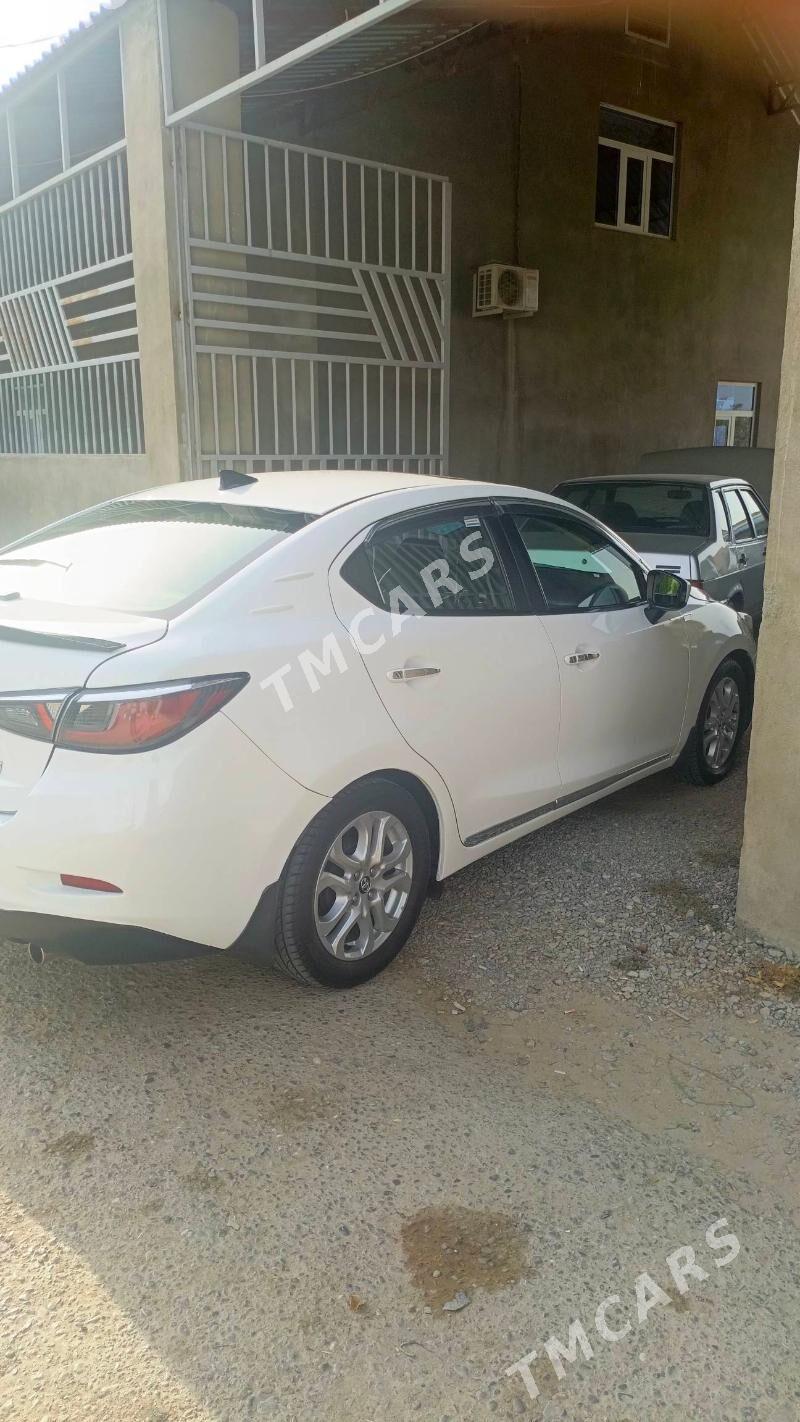 Toyota Yaris iA 2018 - 155 000 TMT - Çoganly - img 3