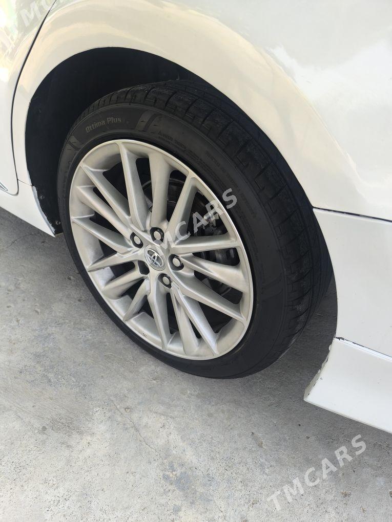 Toyota Camry 2020 - 240 000 TMT - Büzmeýin - img 3