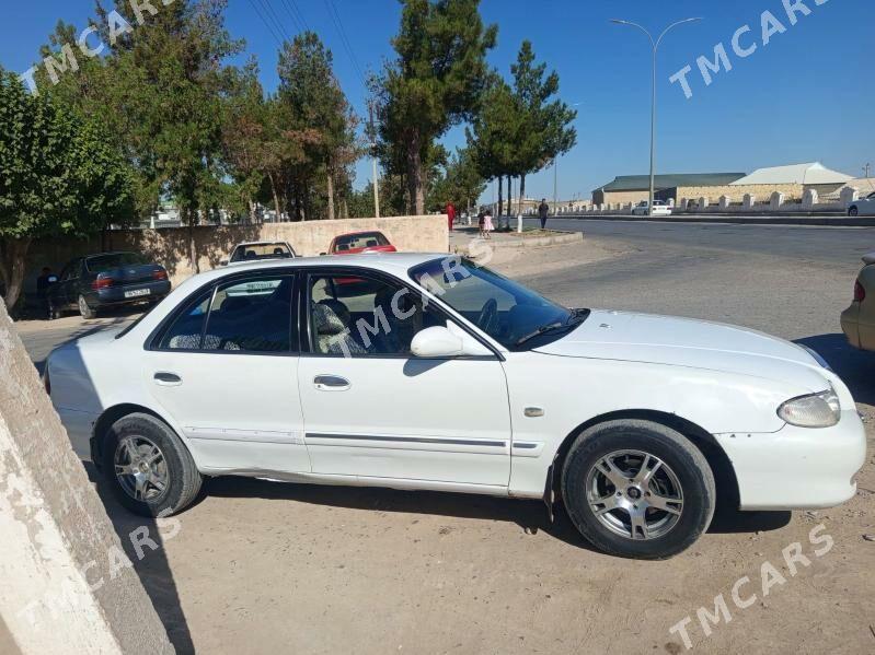 Hyundai Sonata 1996 - 36 000 TMT - Гарабекевюл - img 5