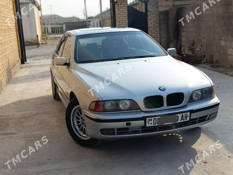 BMW E39 1996 - 95 000 TMT - Kaka - img 2