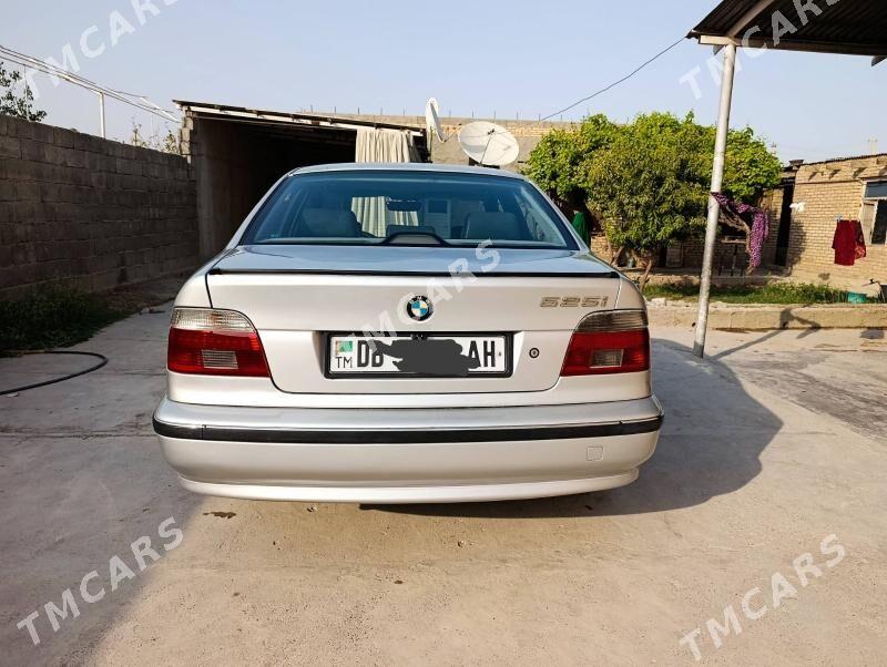 BMW E39 1996 - 95 000 TMT - Kaka - img 6