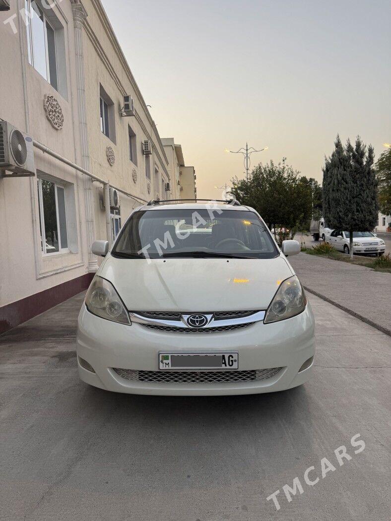 Toyota Sienna 2004 - 250 000 TMT - Hitrowka - img 5