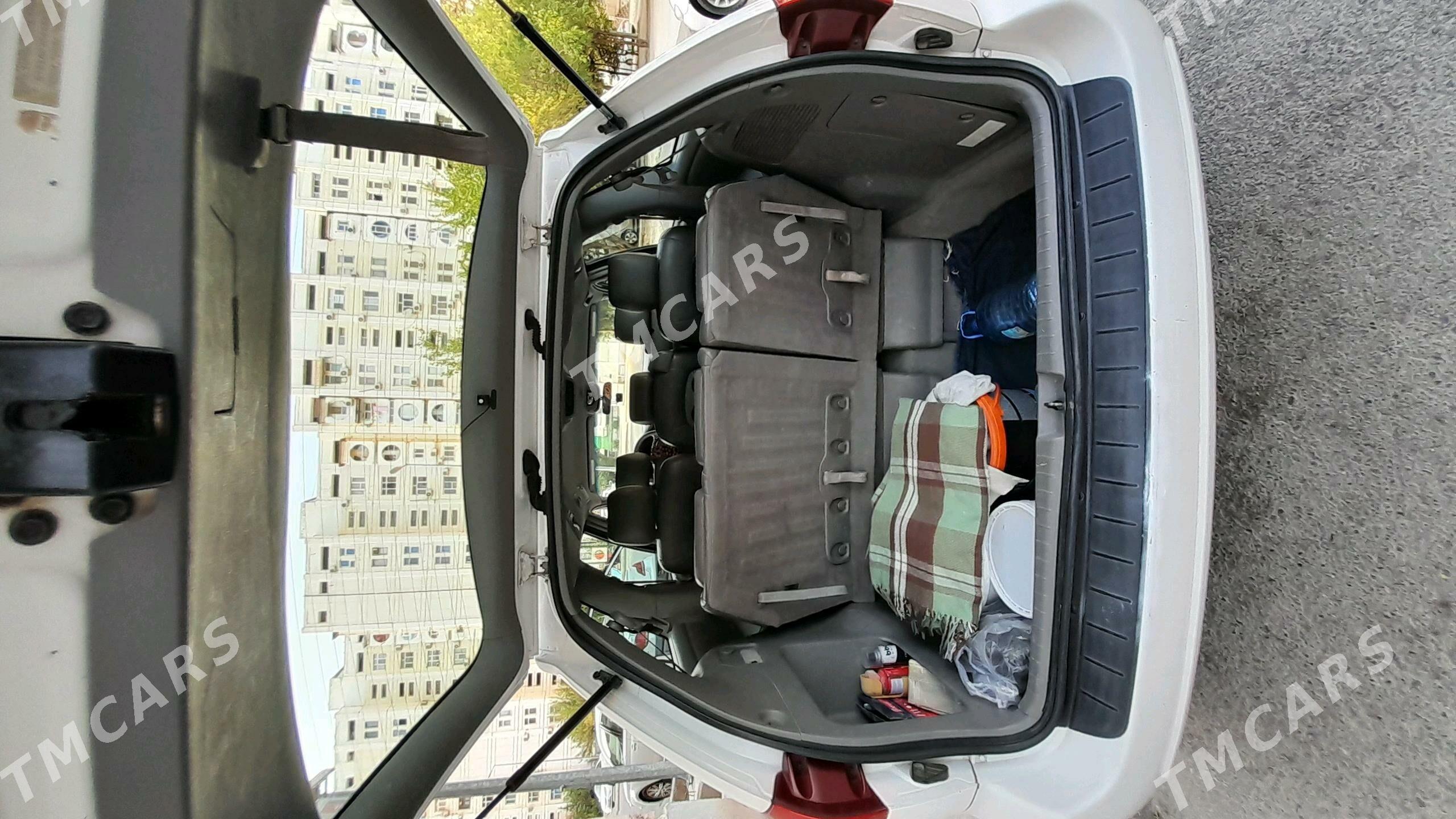 Toyota Sienna 2004 - 250 000 TMT - Aşgabat - img 8