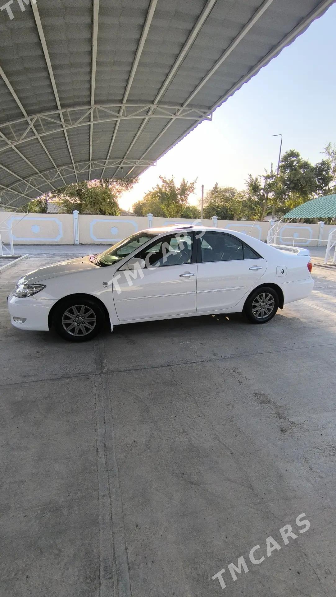 Toyota Camry 2005 - 205 000 TMT - Baýramaly - img 2