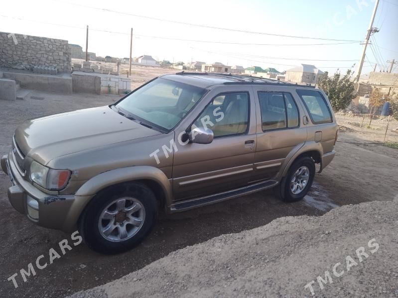 Infiniti QX4 1999 - 35 000 TMT - Джебел - img 4