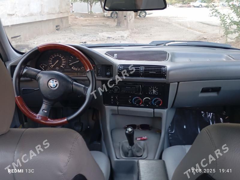 BMW 525 1991 - 60 000 TMT - Балканабат - img 4