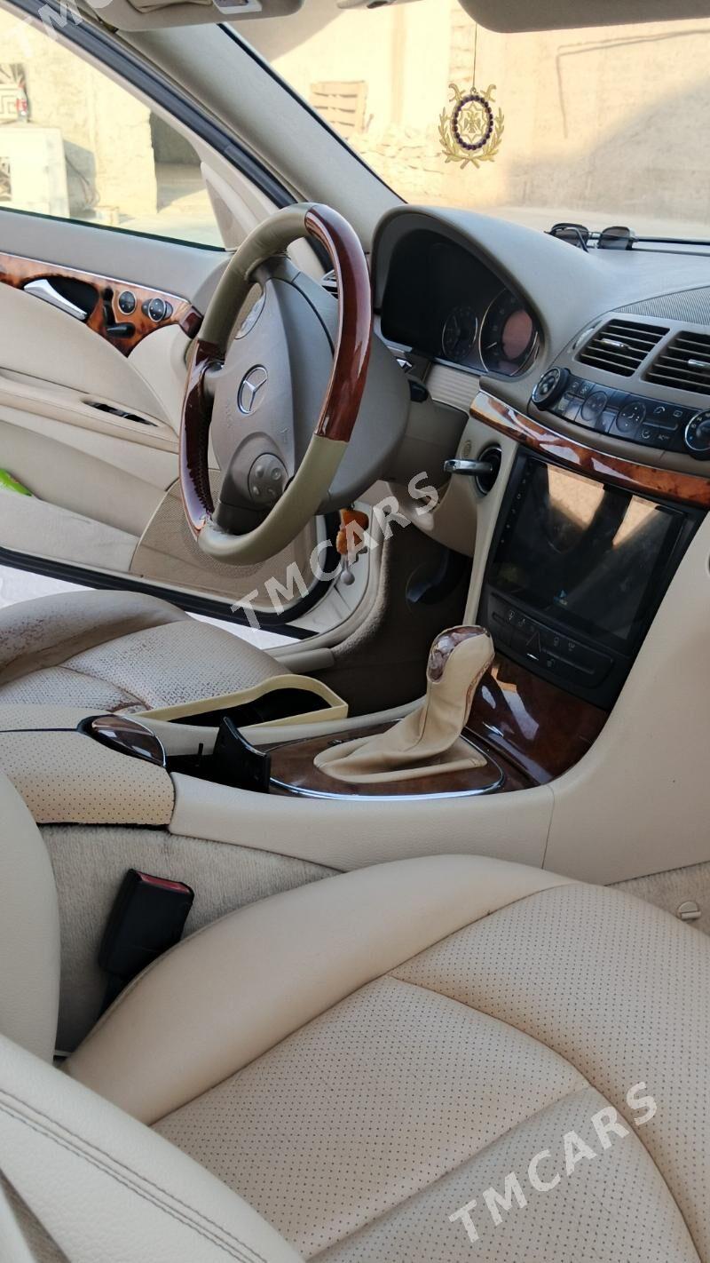 Mercedes-Benz C320 2004 - 130 000 TMT - Balkanabat - img 2