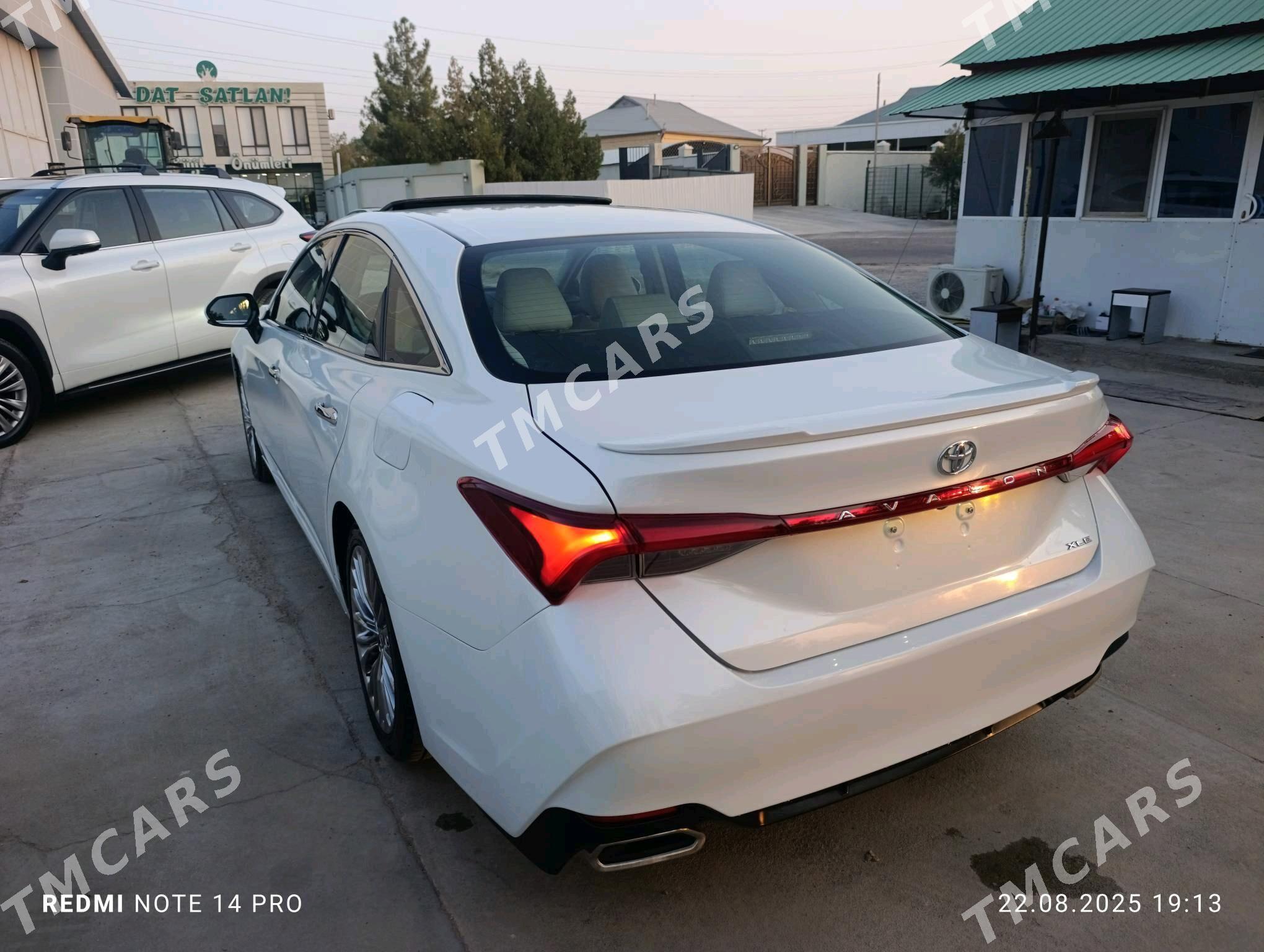 Toyota Avalon 2022 - 580 000 TMT - Мары - img 2