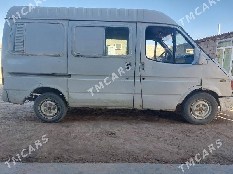 Ford Transit Connect 2009 - 20 000 TMT - Tejen - img 3
