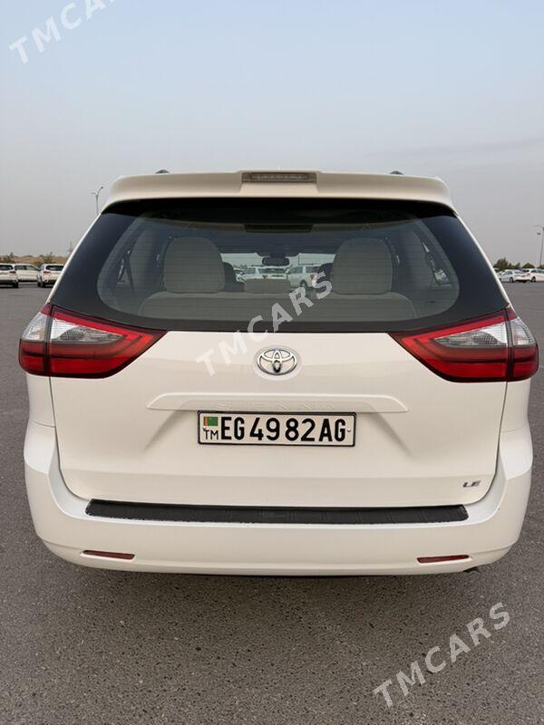 Toyota Sienna 2020 - 423 000 TMT - Ашхабад - img 3