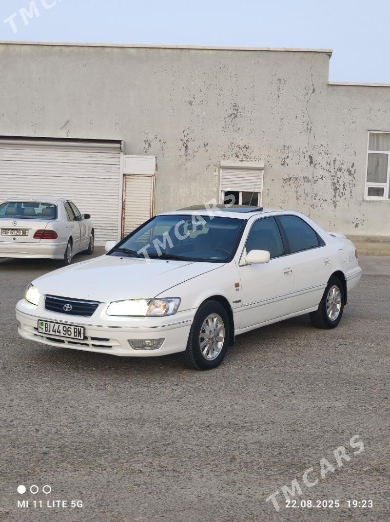 Toyota Camry 1998 - 140 000 TMT - Gyzylarbat - img 3