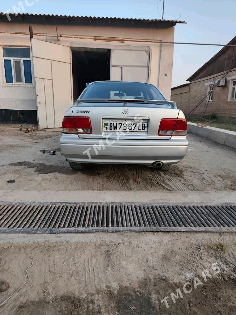 Toyota Camry 1995 - 37 000 TMT - Sakar - img 4