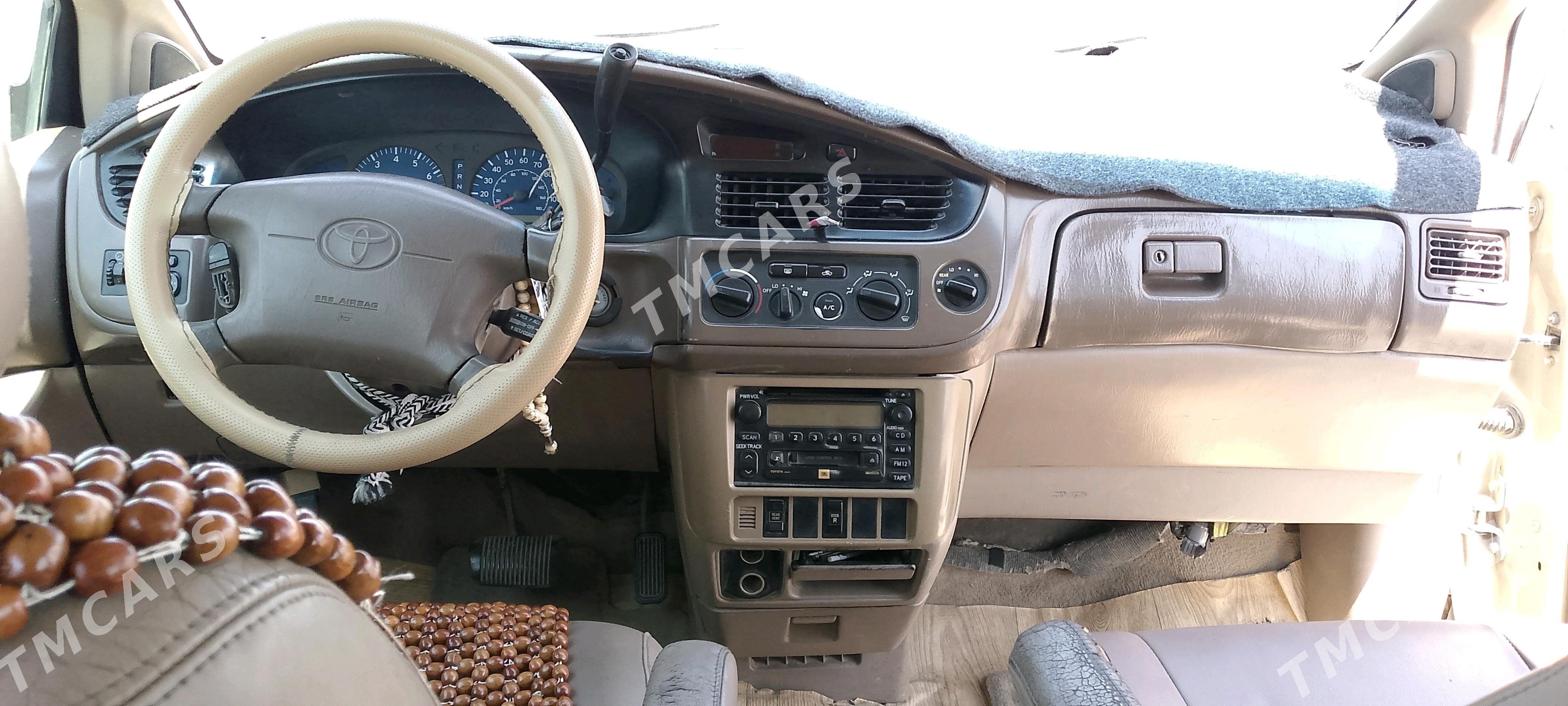 Toyota Sienna 2001 - 120 000 TMT - Мары - img 6