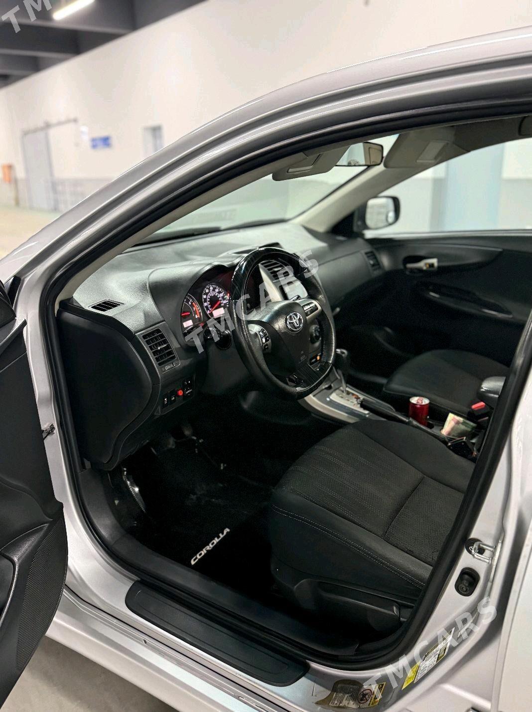 Toyota Corolla 2012 - 175 000 TMT - Херрикгала - img 8