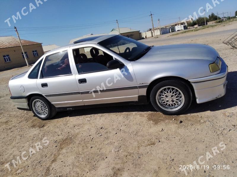 Opel Vectra 1989 - 40 000 TMT - Baýramaly - img 4