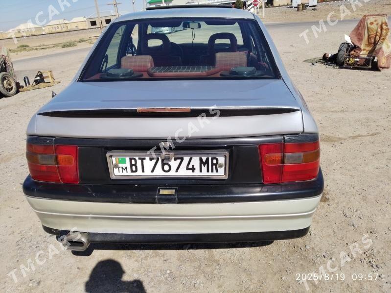 Opel Vectra 1989 - 40 000 TMT - Baýramaly - img 5