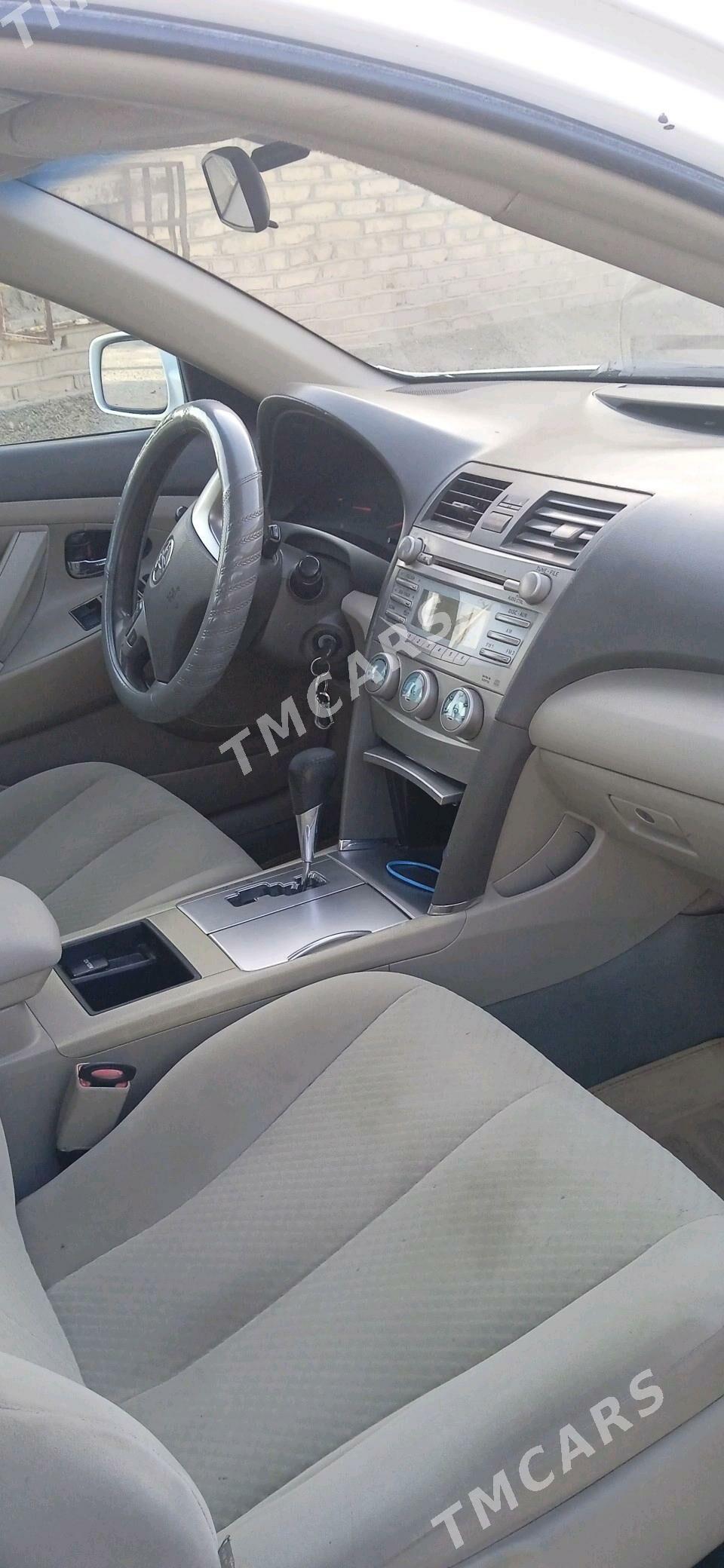 Toyota Camry 2009 - 130 000 TMT - Теджен - img 5