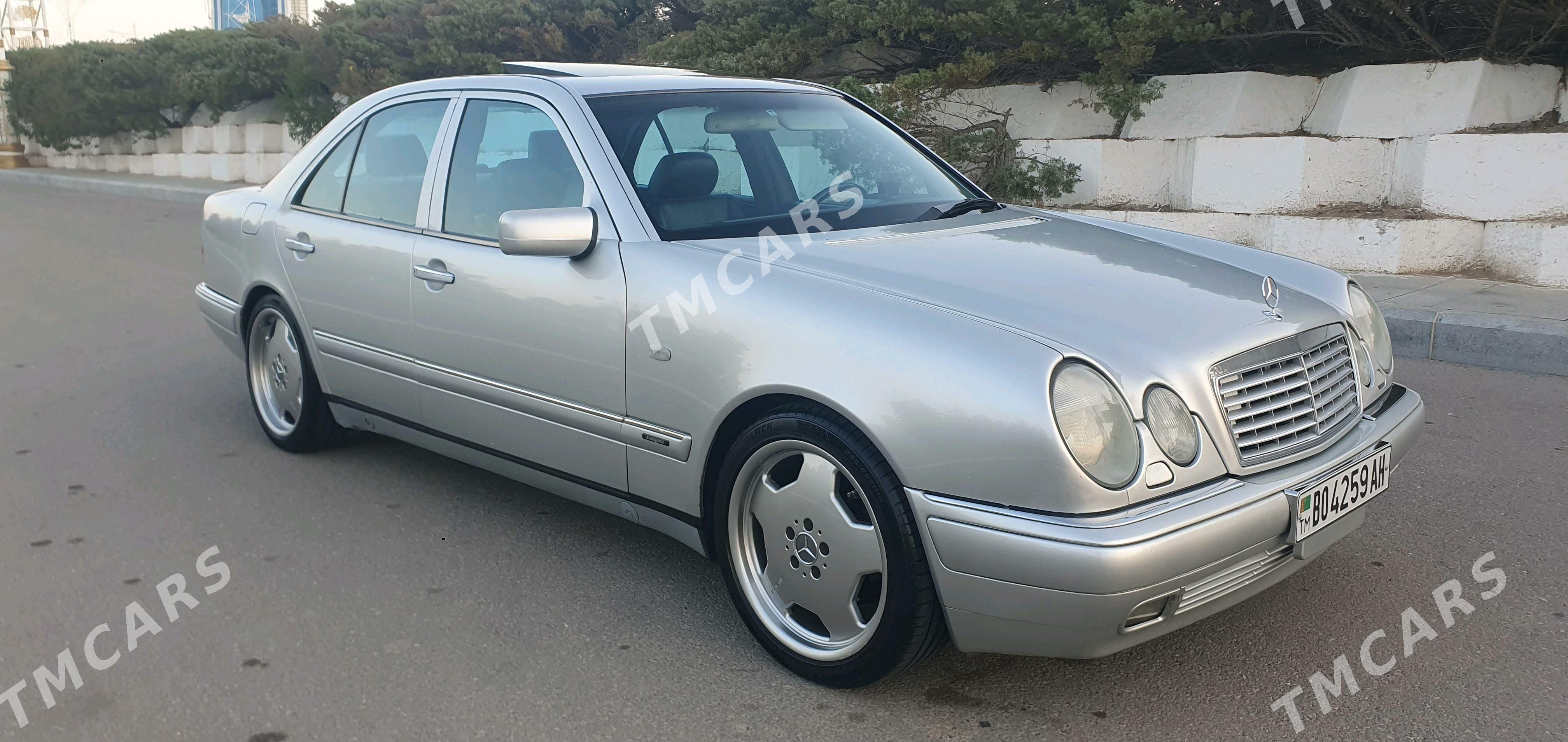 Mercedes-Benz E320 1999 - 120 000 TMT - Анев - img 3