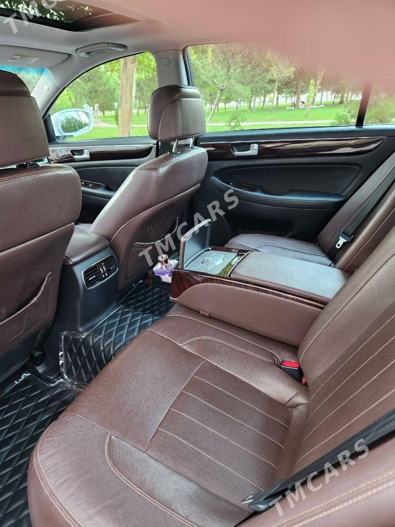 Hyundai Genesis 2013 - 220 000 TMT - Ашхабад - img 8