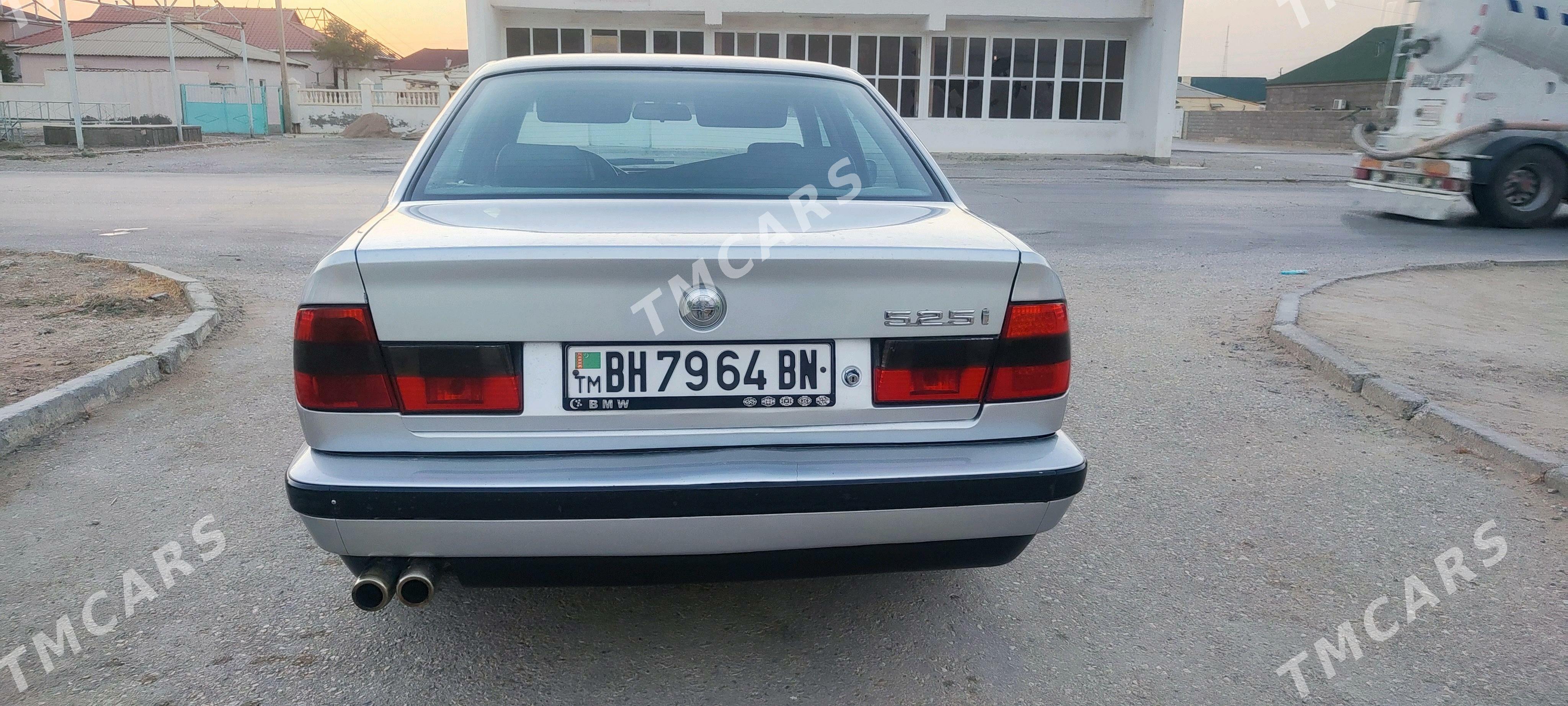 BMW 525 1991 - 51 000 TMT - Балканабат - img 4