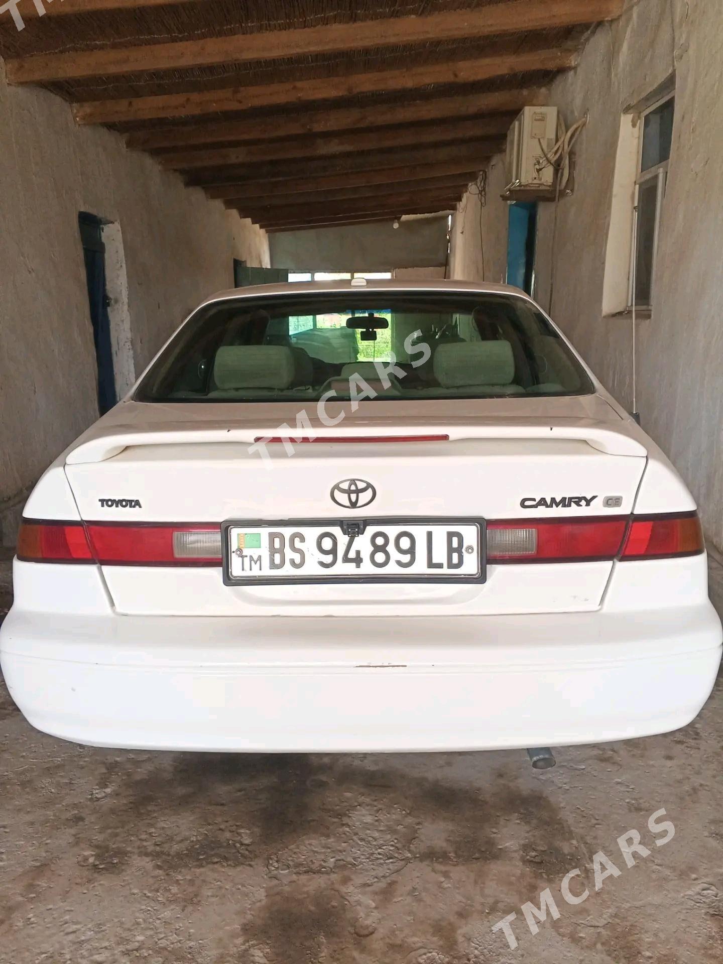 Toyota Camry 1997 - 120 000 TMT - Ходжамбаз - img 4