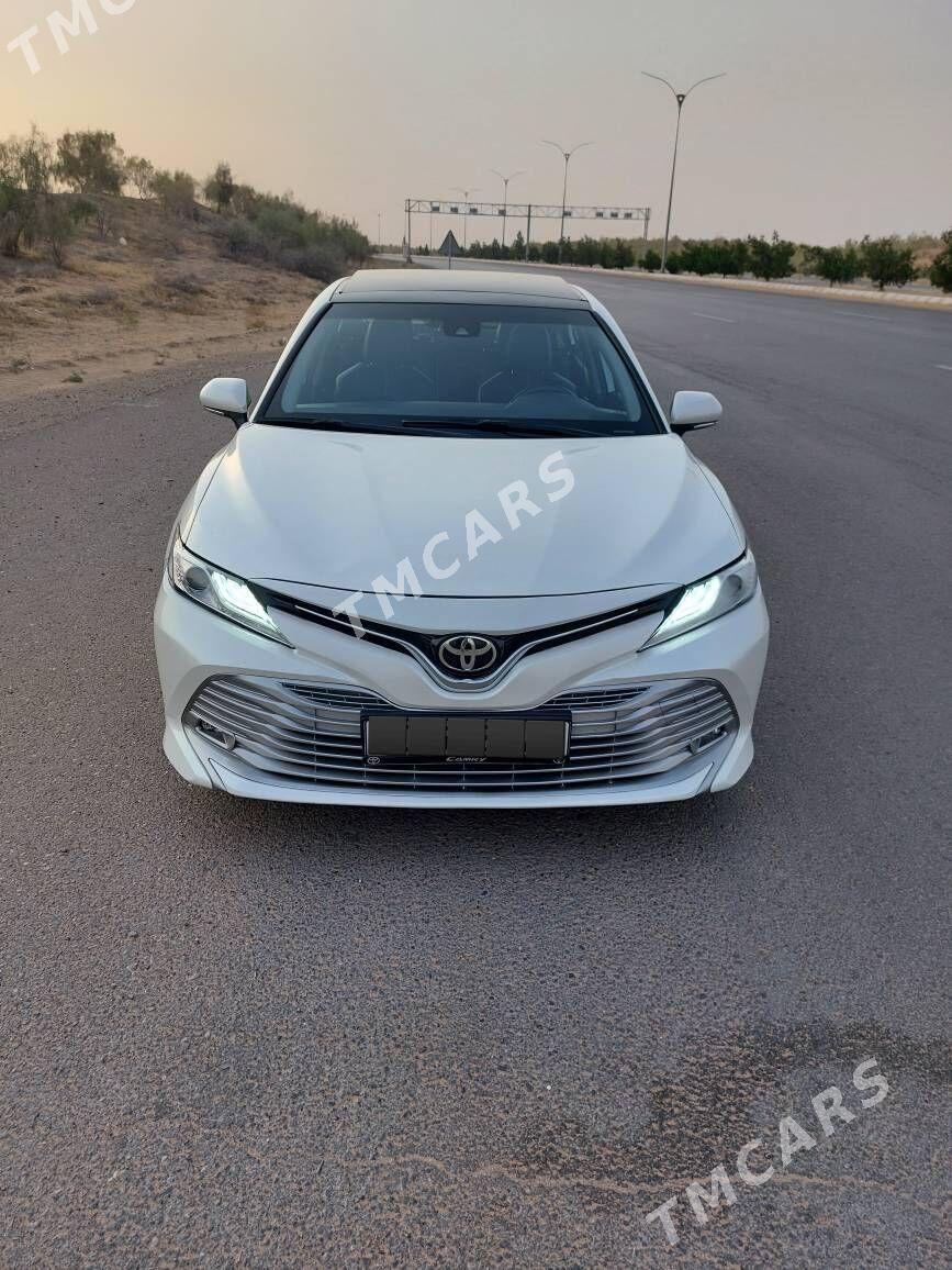 Toyota Camry 2019 - 362 000 TMT - Ашхабад - img 2