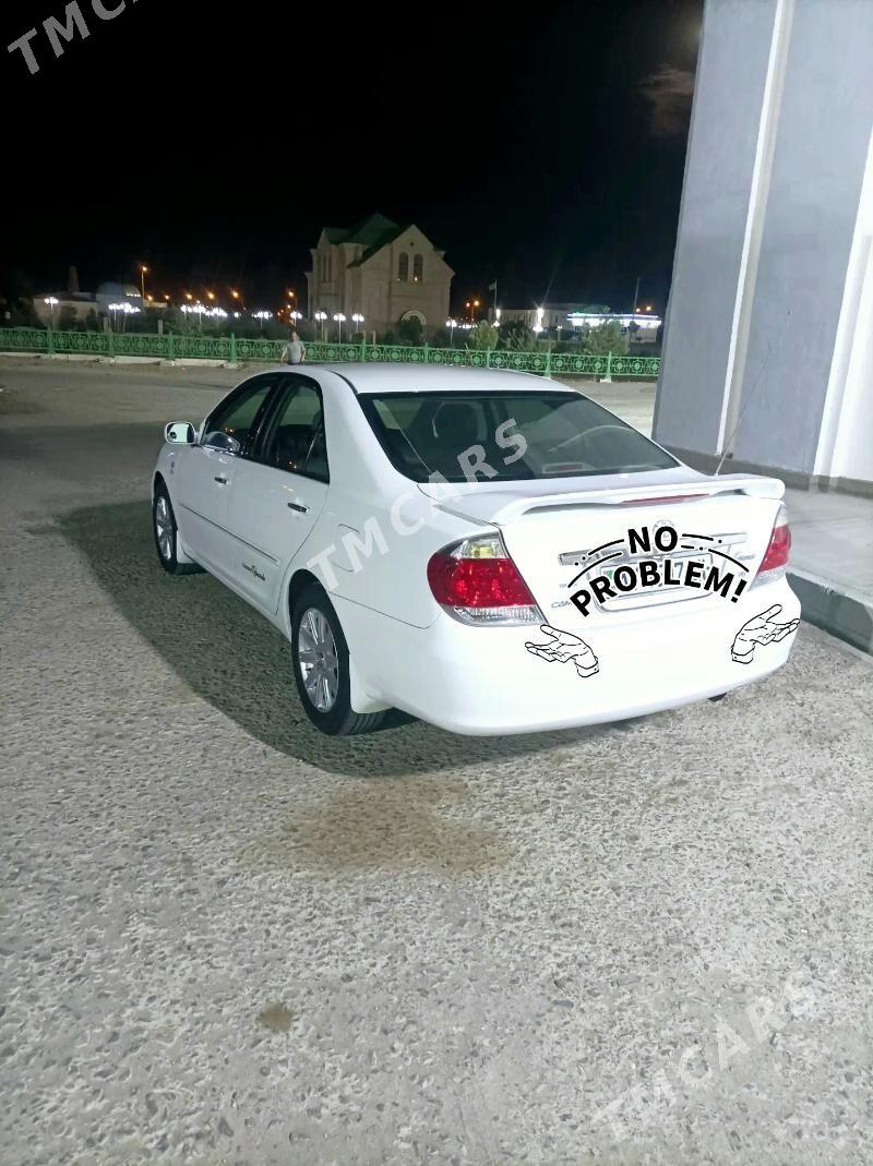 Toyota Camry 2004 - 190 000 TMT - Gyzylarbat - img 3