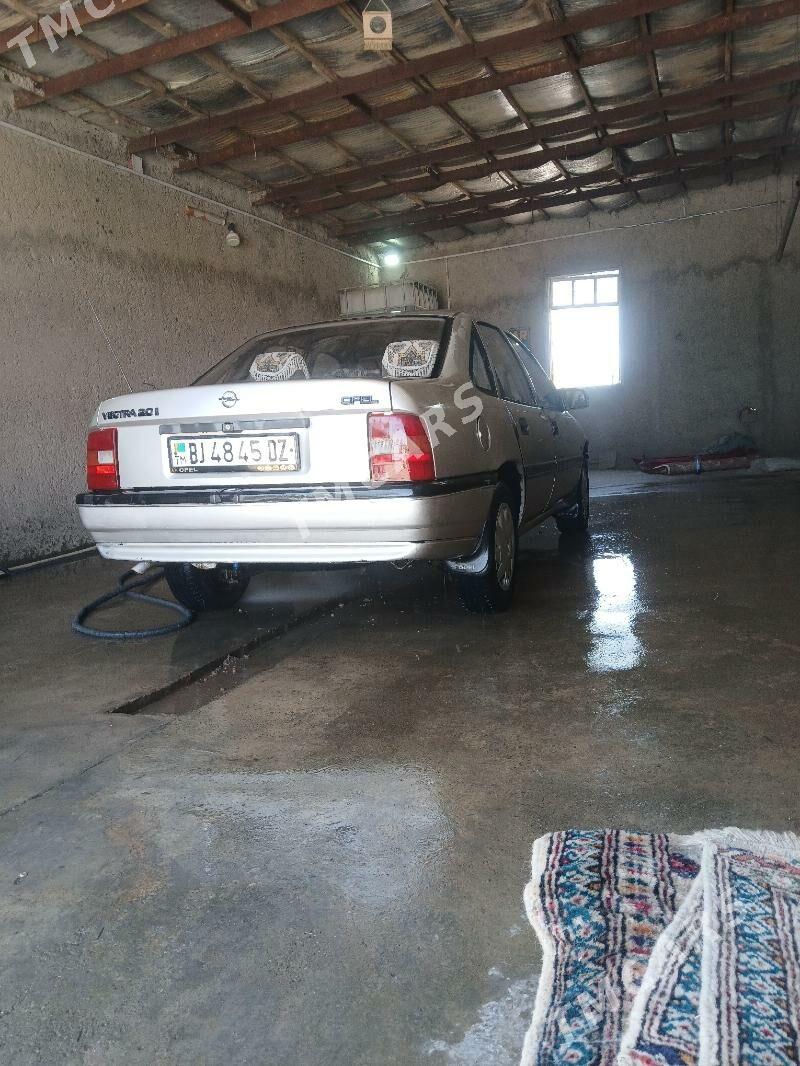 Opel Vectra 1992 - 38 000 TMT - Акдепе - img 3