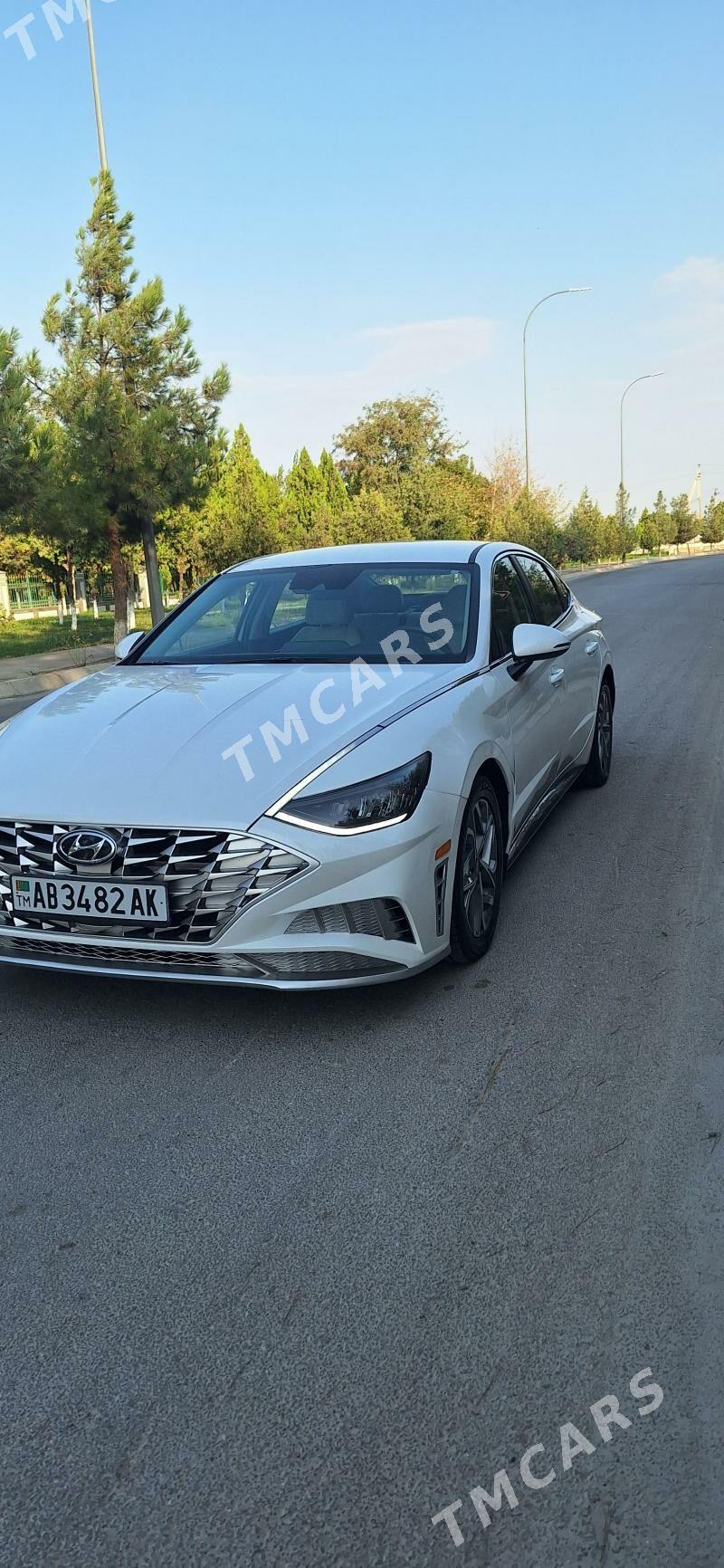 Hyundai Sonata 2022 - 275 000 TMT - Бузмеин - img 4