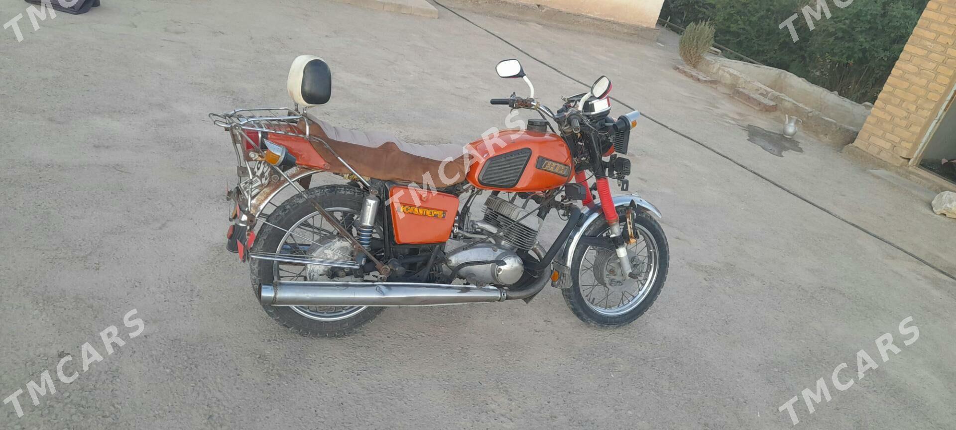 Iž Ýupiter 4 2015 - 11 500 TMT - Бабадайхан - img 5