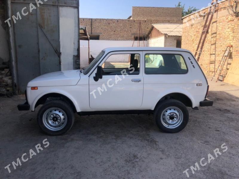 Lada Niva 2002 - 70 000 TMT - Türkmenabat - img 6