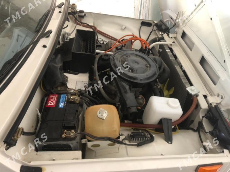 Lada Niva 2002 - 70 000 TMT - Türkmenabat - img 4