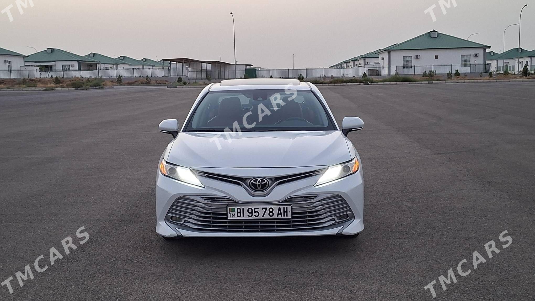 Toyota Camry 2019 - 320 000 TMT - Гёкдепе - img 4