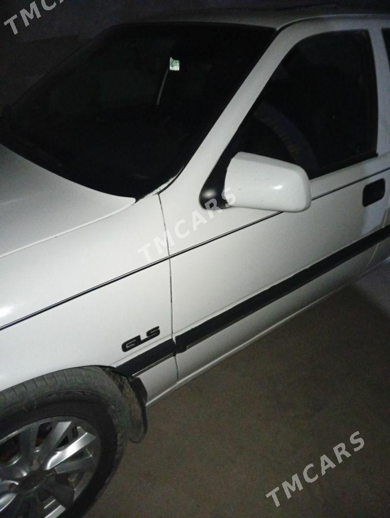 Opel Vectra 1991 - 34 000 TMT - Dänew - img 5