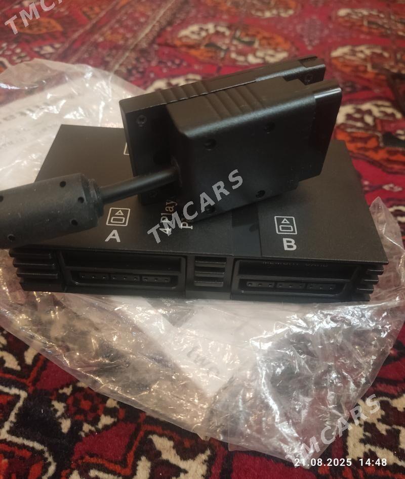 playstation 2 multitap - Mary - img 1