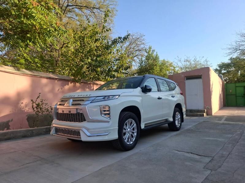 Mitsubishi Montero Sport 2024 - 520 000 TMT - Türkmenbaşy - img 5