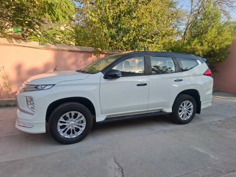 Mitsubishi Montero Sport 2024 - 520 000 TMT - Türkmenbaşy - img 7