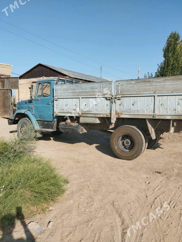 Zil 130 1993 - 130 000 TMT - Гурбансолтан Едже - img 4