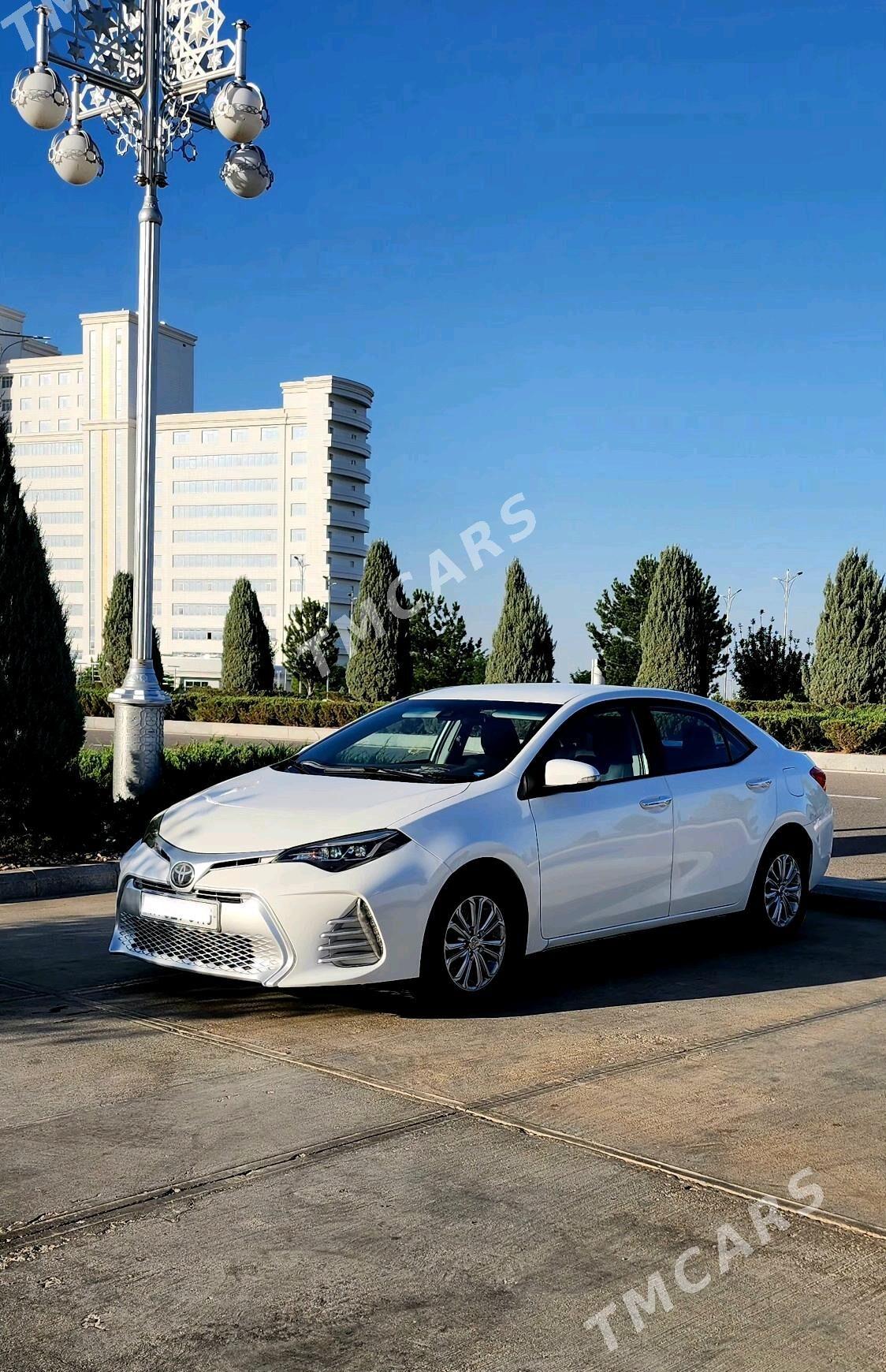 Toyota Corolla 2018 - 225 000 TMT - Aşgabat - img 6