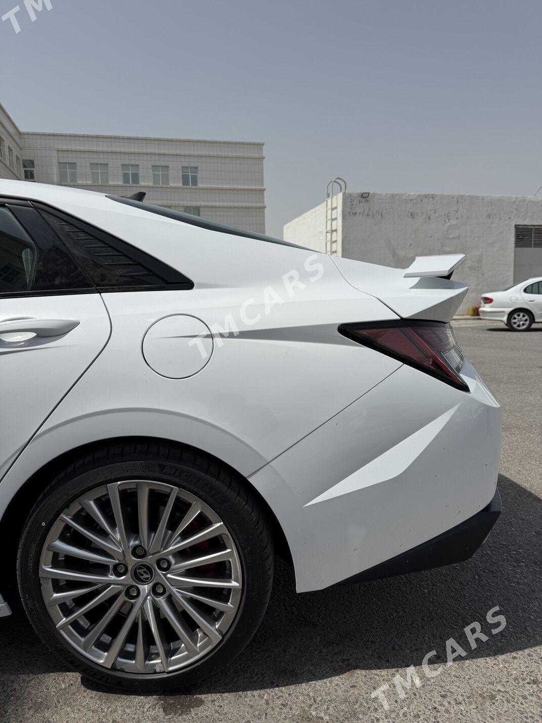 Hyundai Elantra 2022 - 400 000 TMT - Ашхабад - img 4