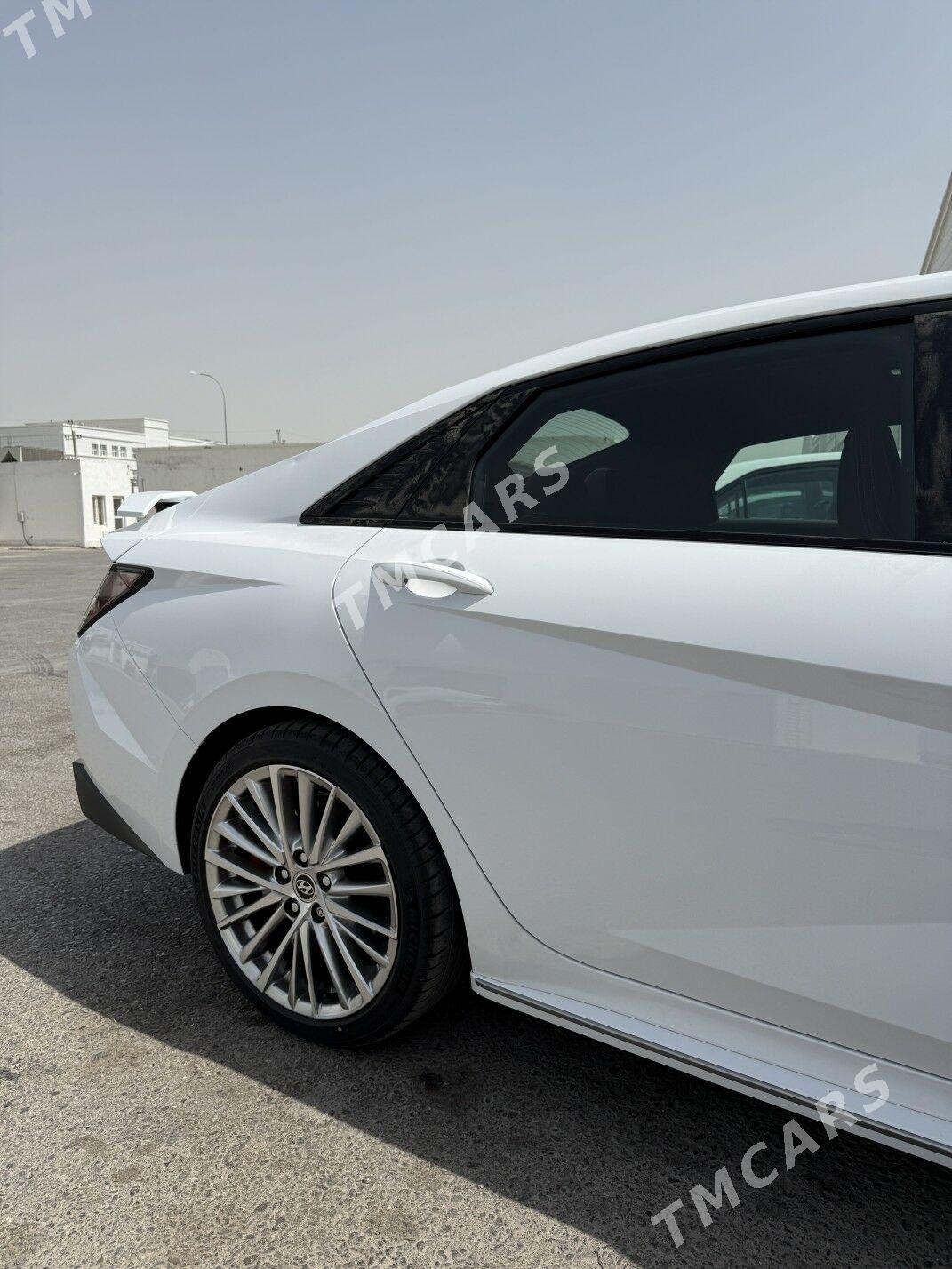 Hyundai Elantra 2022 - 400 000 TMT - Ашхабад - img 1