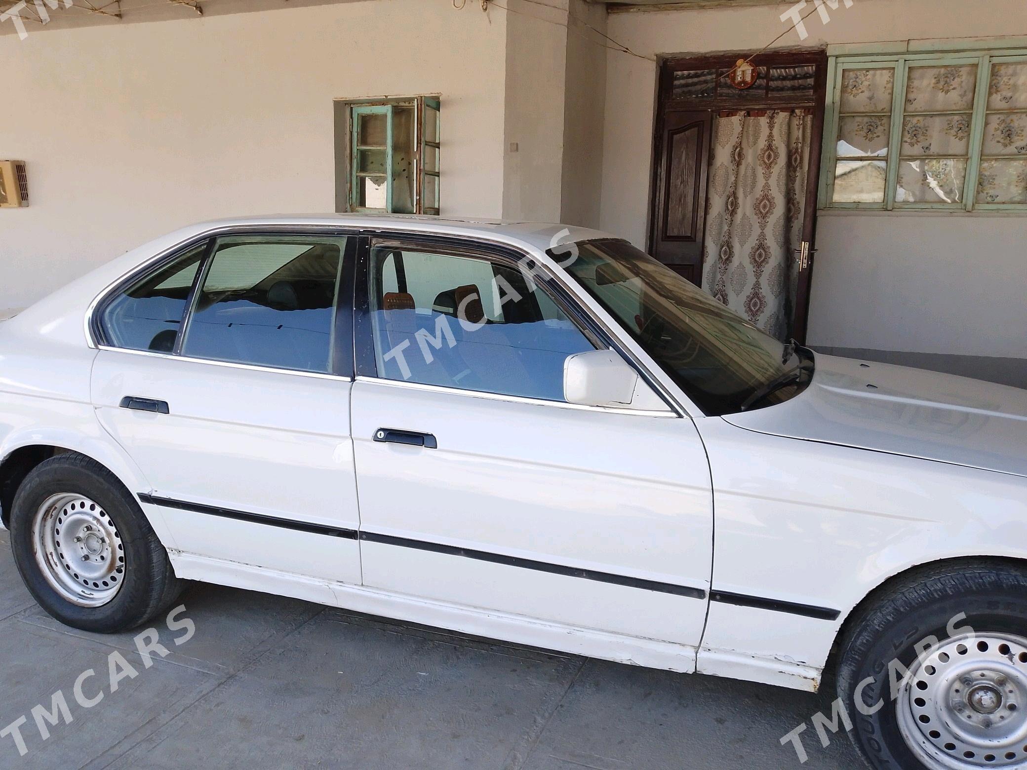 BMW 520 1991 - 60 000 TMT - Туркменгала - img 4