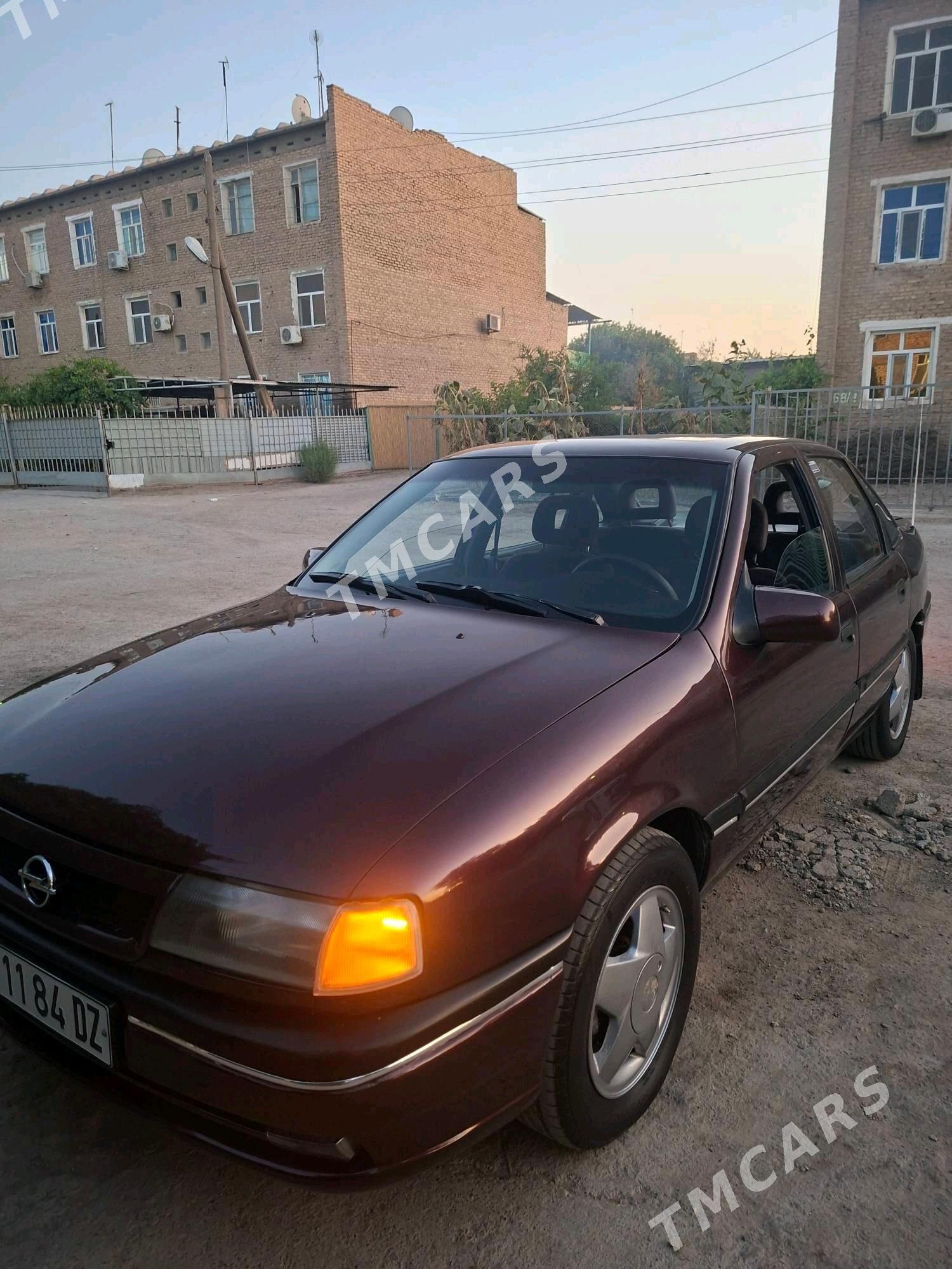 Opel Vectra 1993 - 48 000 TMT - Дашогуз - img 5