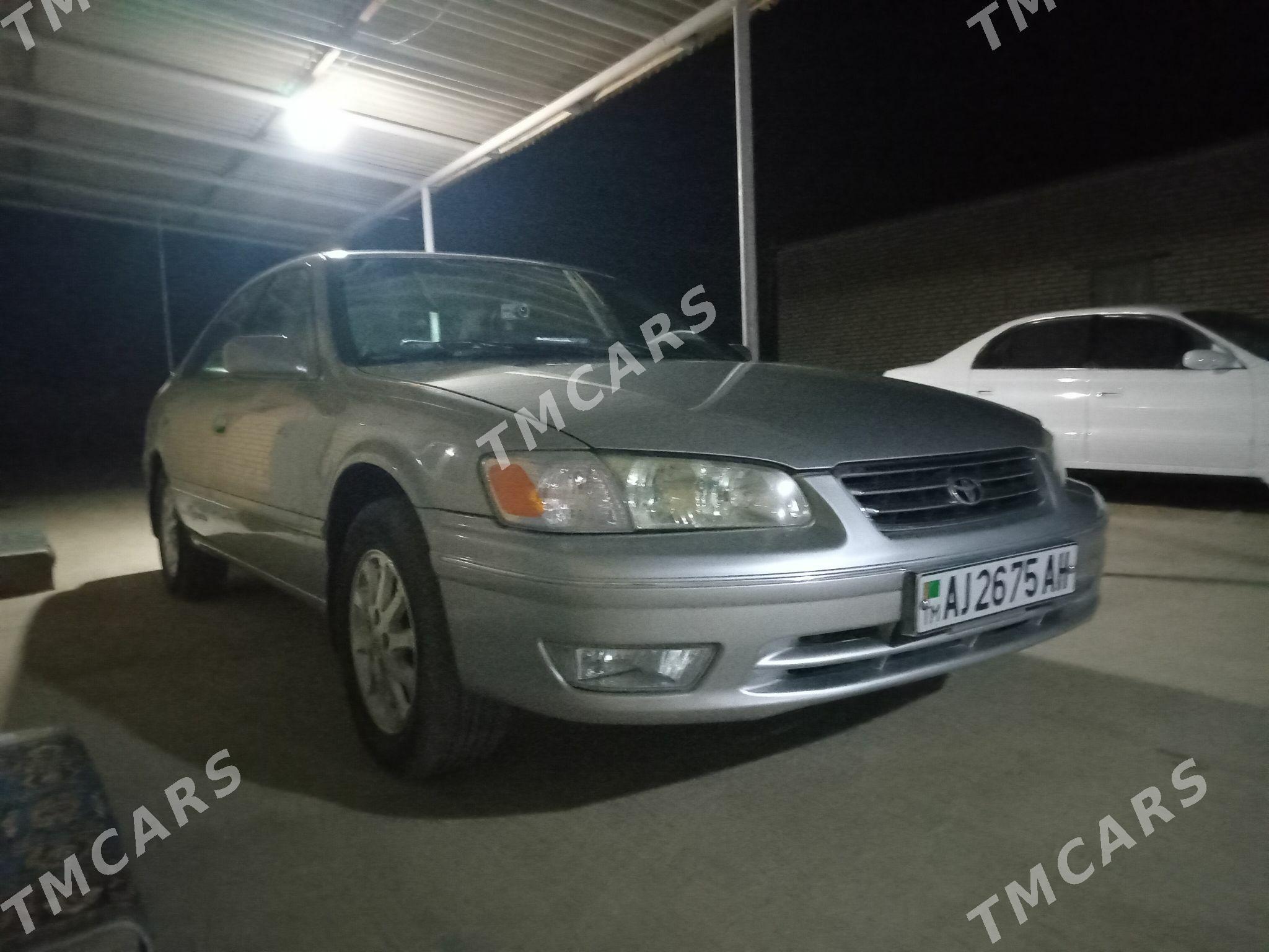 Toyota Camry 2000 - 160 000 TMT - Sarahs - img 3