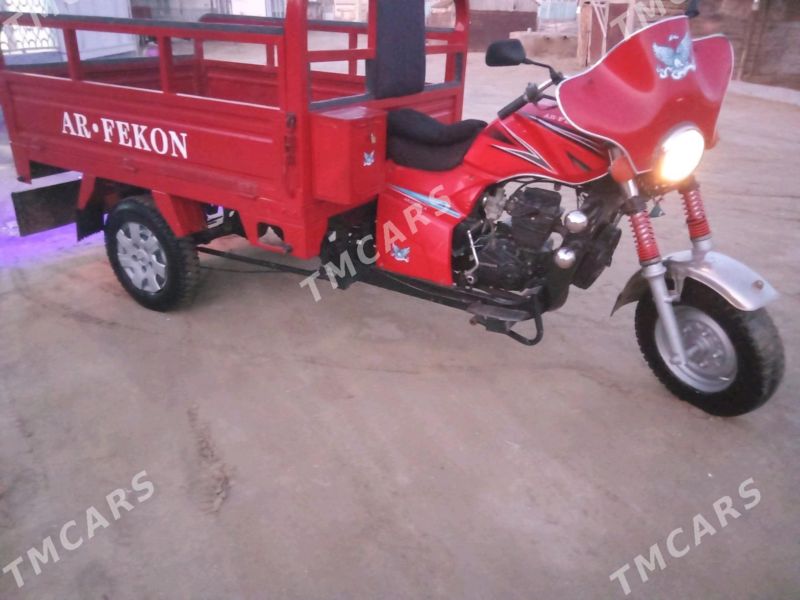 Fekon FK200-14G 2015 - 22 000 TMT - Эсенгулы - img 3