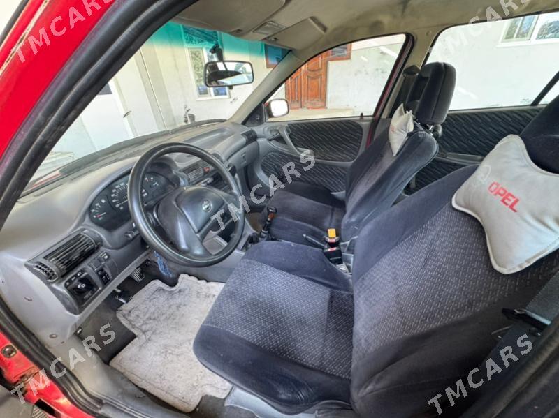 Opel Astra 1992 - 38 000 TMT - Сакарчага - img 4