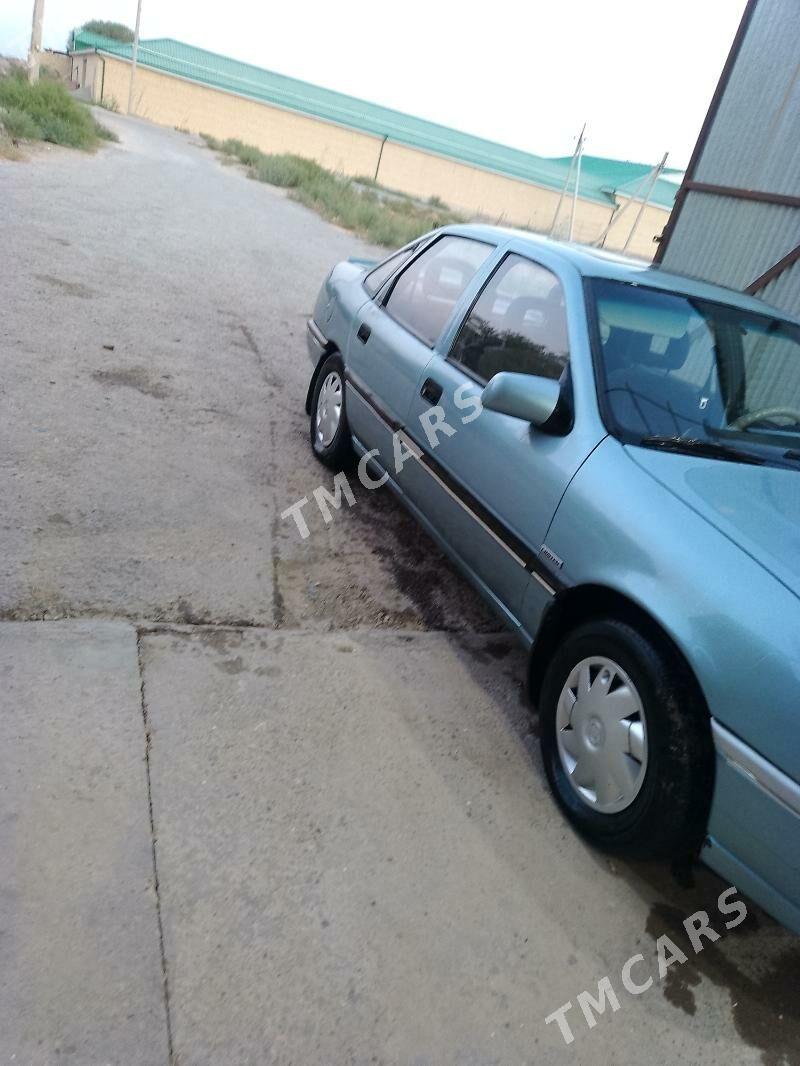Opel Vectra 1990 - 30 000 TMT - Çärjew - img 2