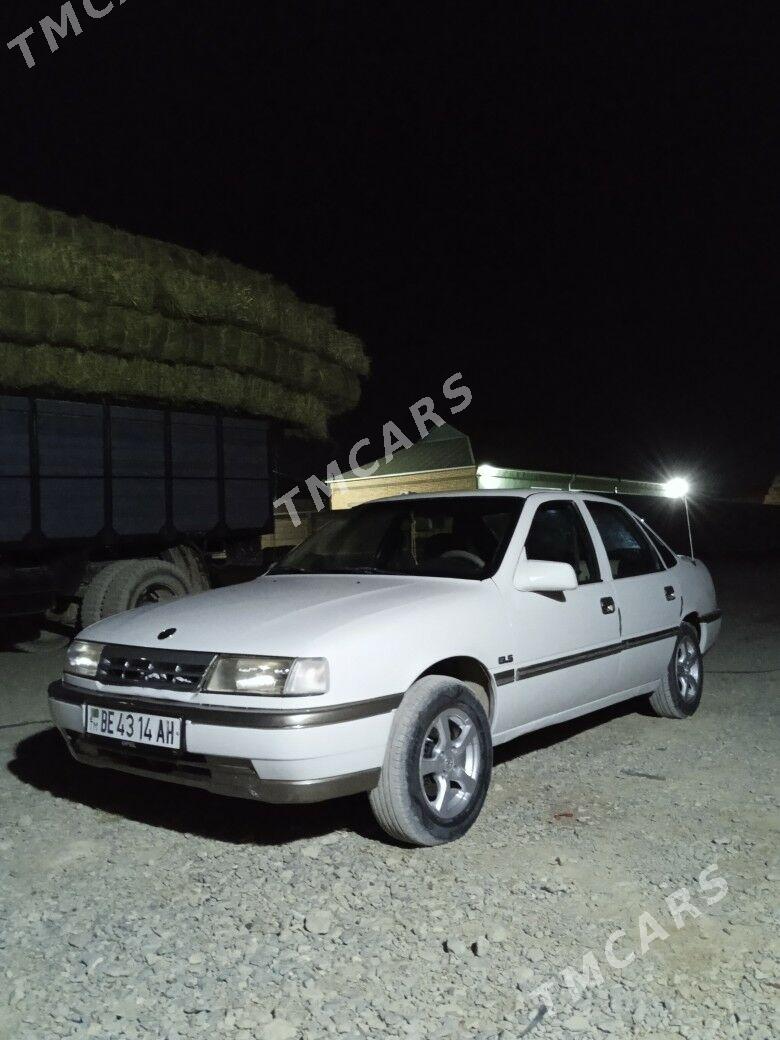 Opel Vectra 1991 - 45 000 TMT - Бахарден - img 2