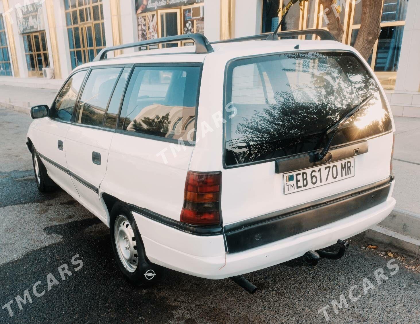 Opel Astra 1994 - 35 000 TMT - Мары - img 6